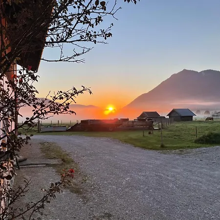 Hacklhof 아파트 발가우